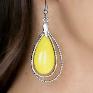 ♥ Spring Splendor - Yellow Earrings